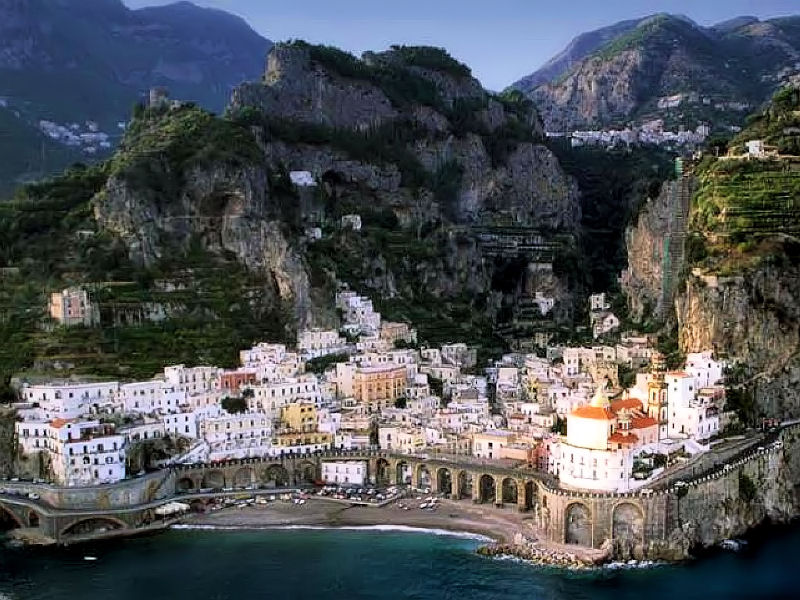 atrani1