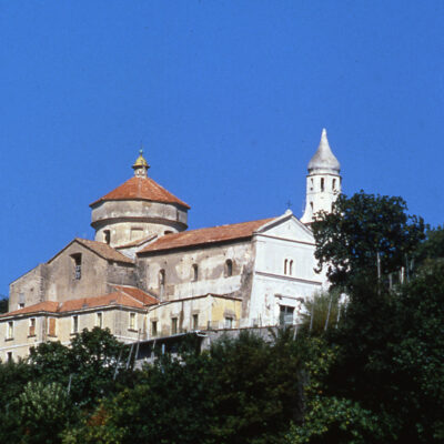 Tramonti - Cultura - L’architettura religiosa